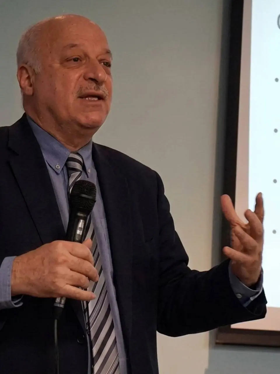 professor sharif k al ghazal 02